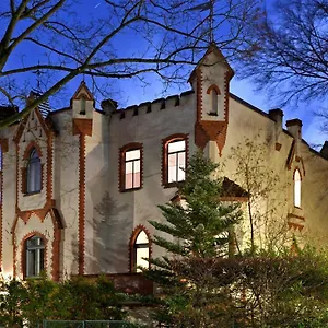  Apartment Lilienthalschlösschen